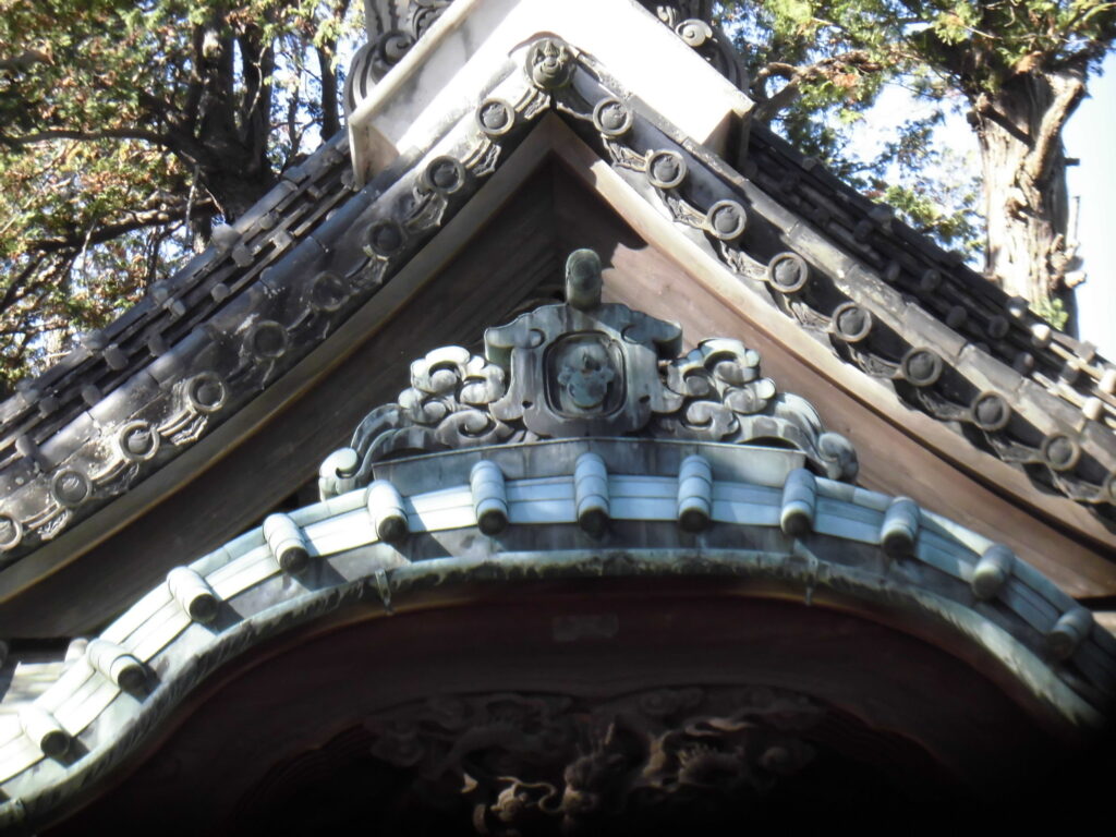 11月21日に文化庁が発表した新規国登録文化財に野田の３件５つ追加がありました。金寶殿の写真があります。